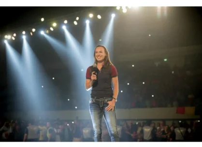 Martina Hingis Raises A Racquet At #Vuae15 3 Martina Hingis Raises a Racquet at #VUAE15