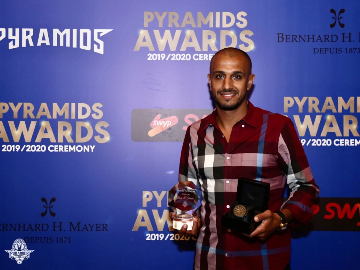 Bernhard H. Mayer® Sponsors A Football Club Awards Ceremony In Egypt 2 ohamed_el_gabas_with_bernhard_h_mayer_watch